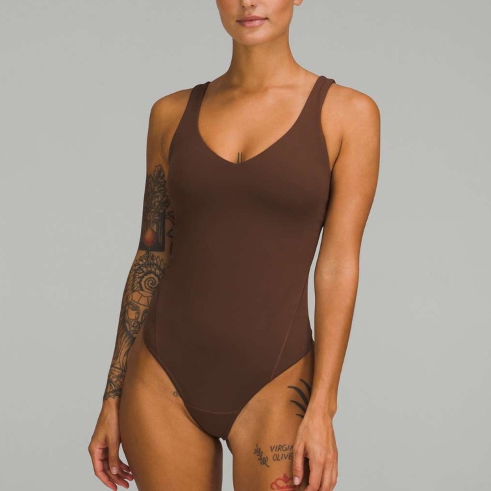 NWT Lululemon Thong Align Bodysuit Removable Bra Pads java Size 4